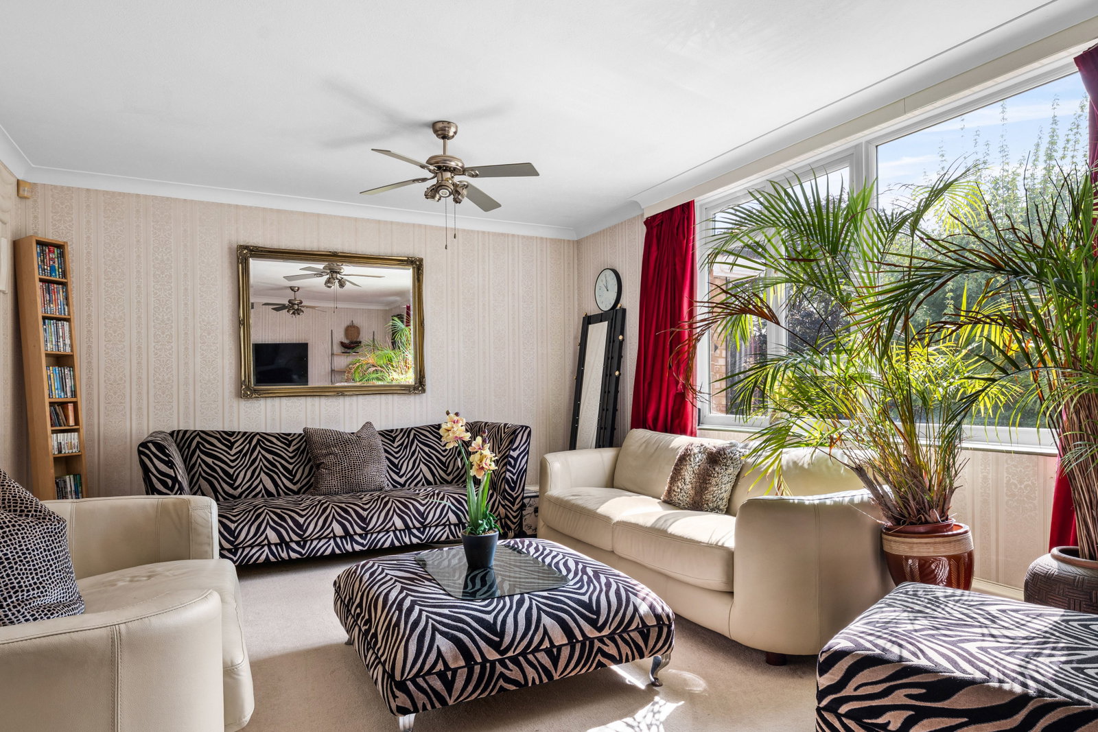 Detached House in Croydon 4