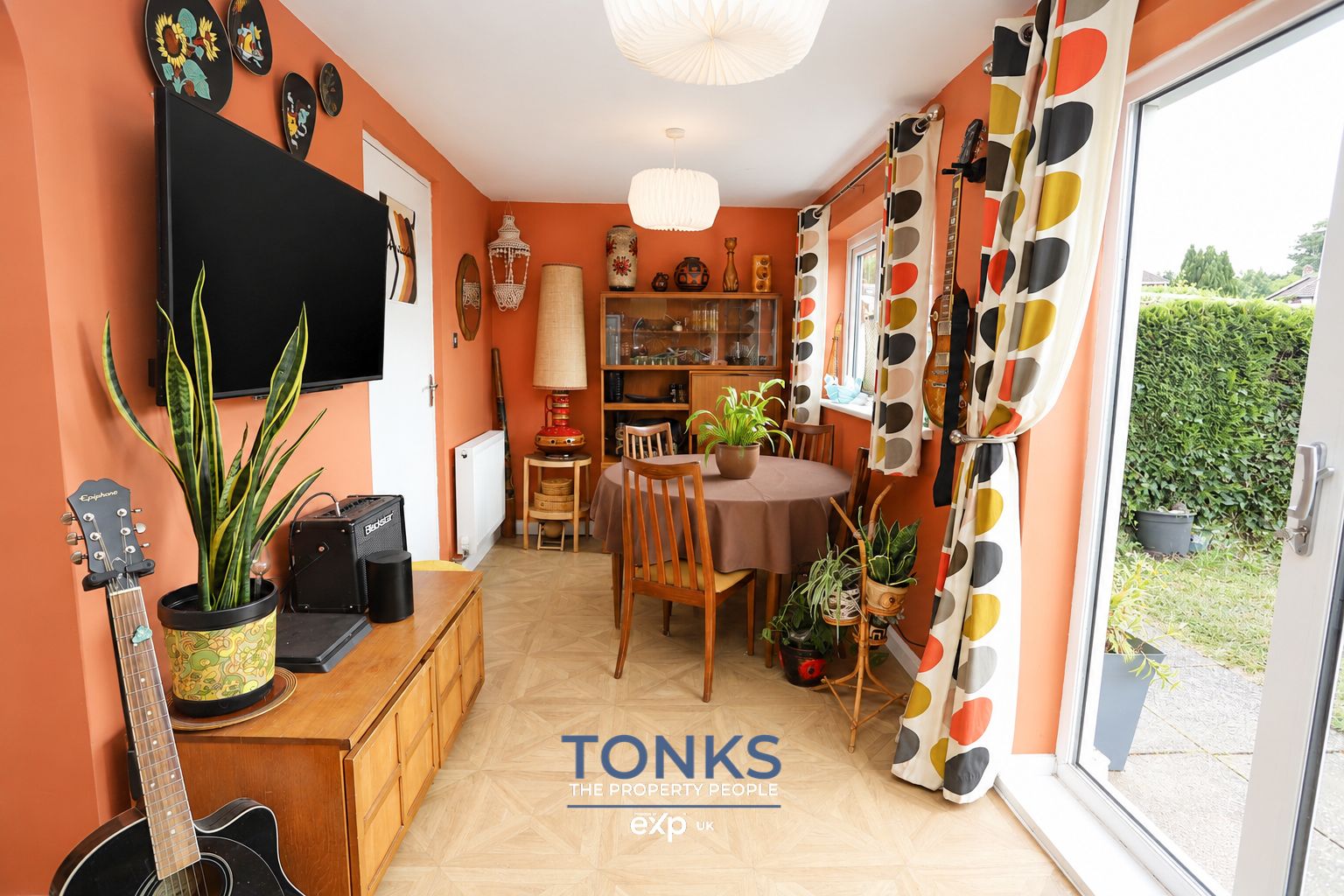 Semi Detached House in Halesowen