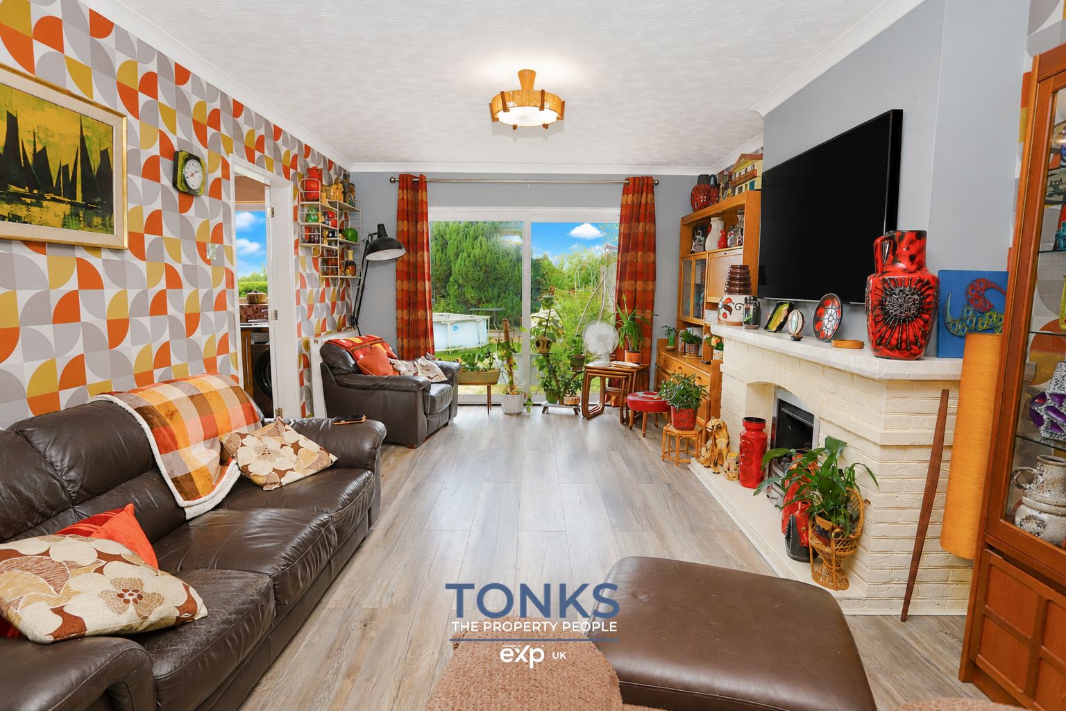 Semi Detached House in Halesowen
