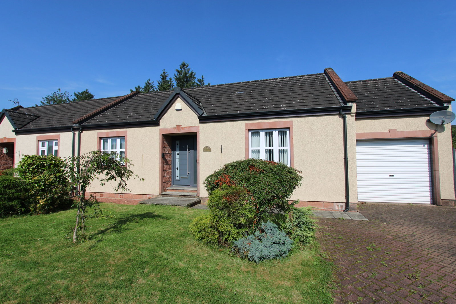 Semi Detached House in Lockerbie