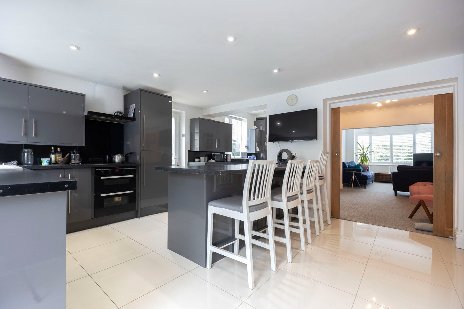 Semi Detached House in Cheltenham 2