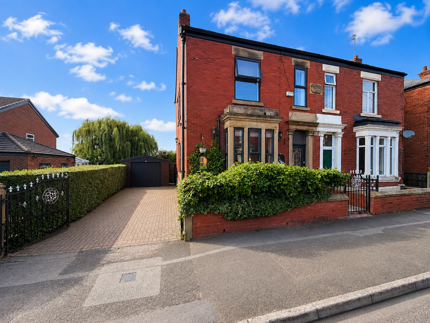 Semi Detached House in Dukinfield