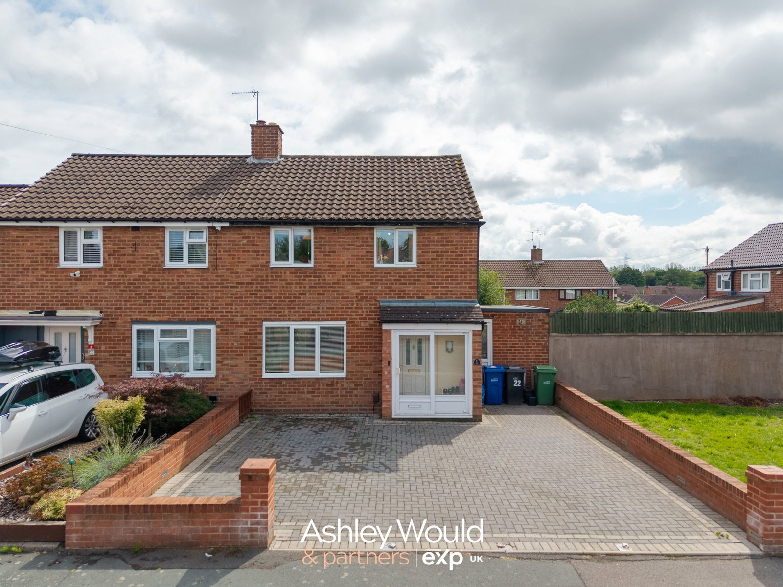 Semi Detached House for sale in Halesowen, Bourne Avenue, Halesowen, B62