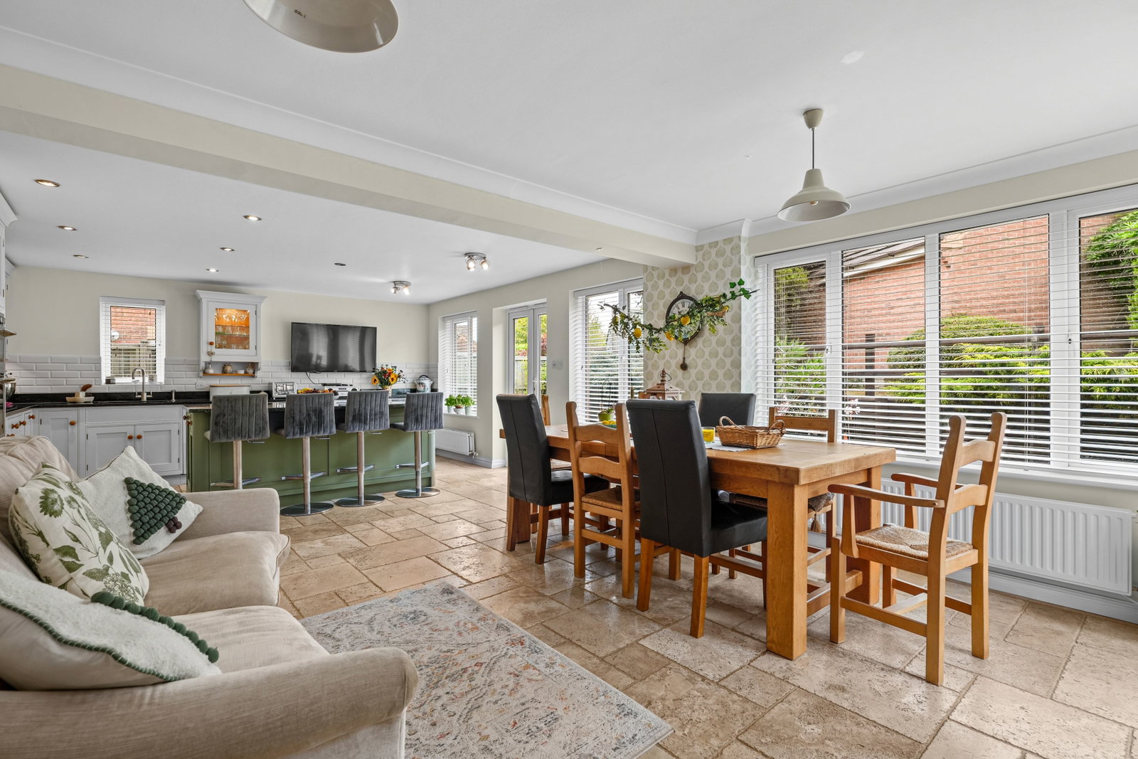 Detached House in Daventry 3