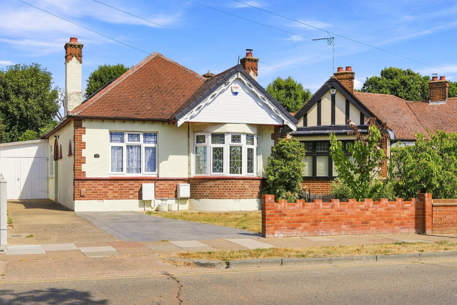 Bungalow in Leigh-on-sea 3