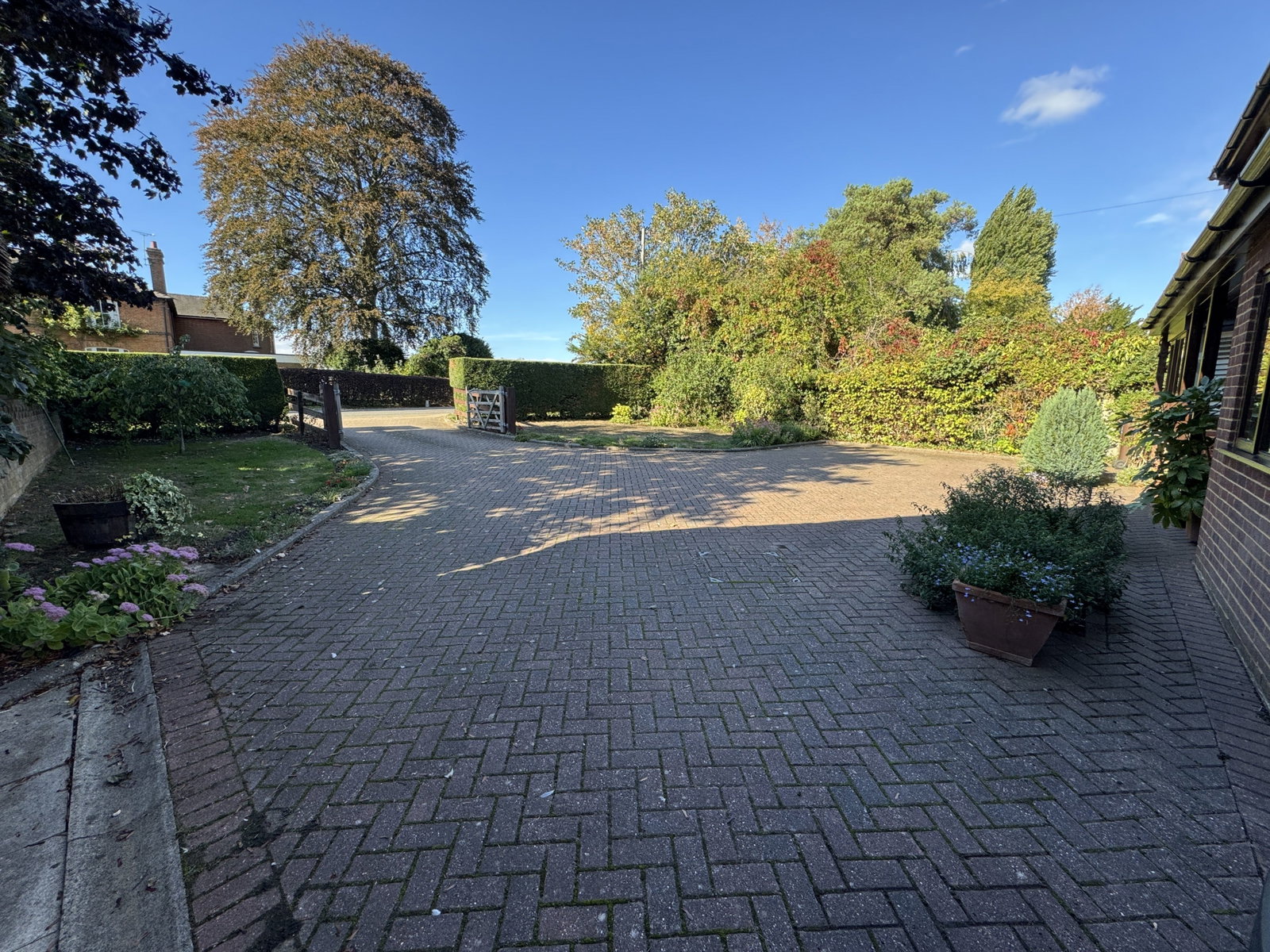 Detached House for sale in Buckingham, Moreton Road, Buckingham, 1995 m²