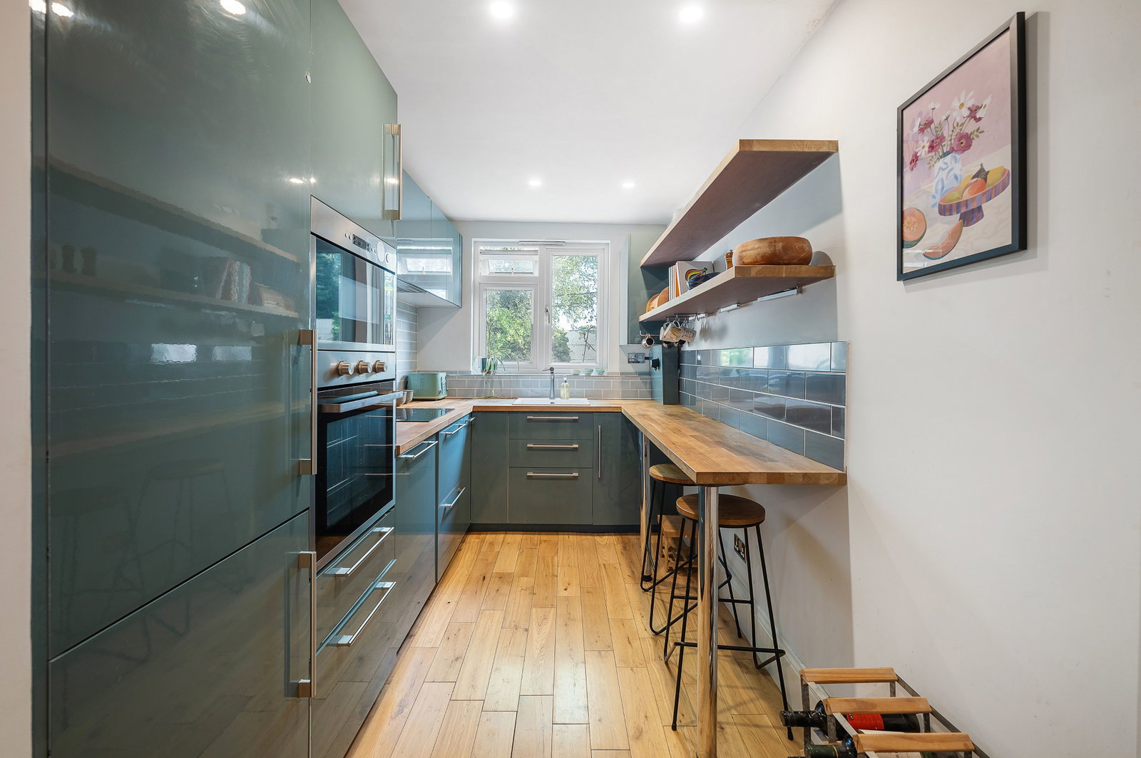 Terraced House for sale in London, Rutland Walk, London, SE6, 1105 m²