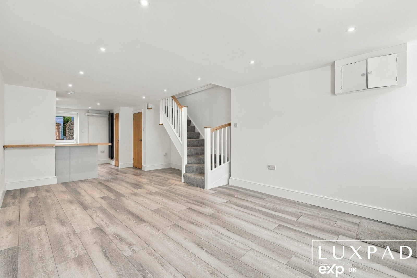 Terraced House for sale in Sudbury, 79 High Street, Lavenham, Sudbury, CO10 9PT, 608 m²