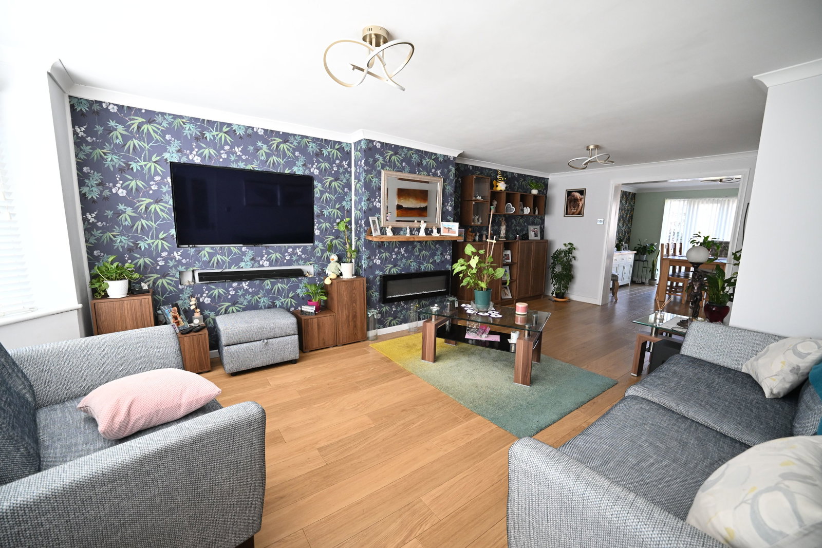 Semi Detached House in Rochester