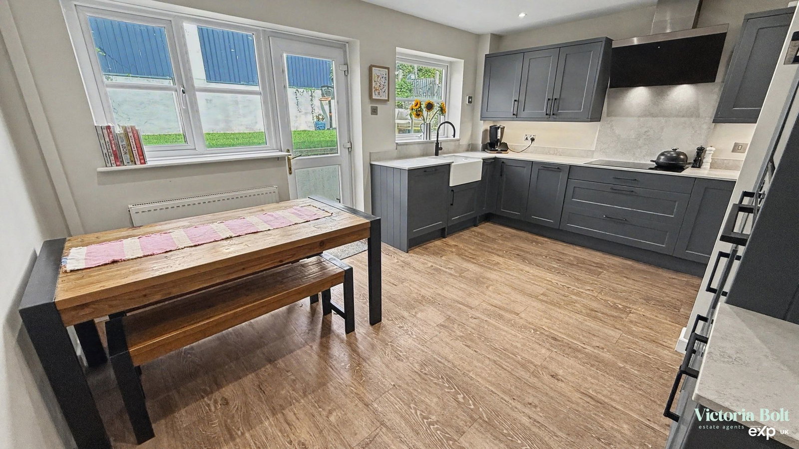 Semi Detached House for sale in Plymouth, Holbeton, South Hams, 1258 m²