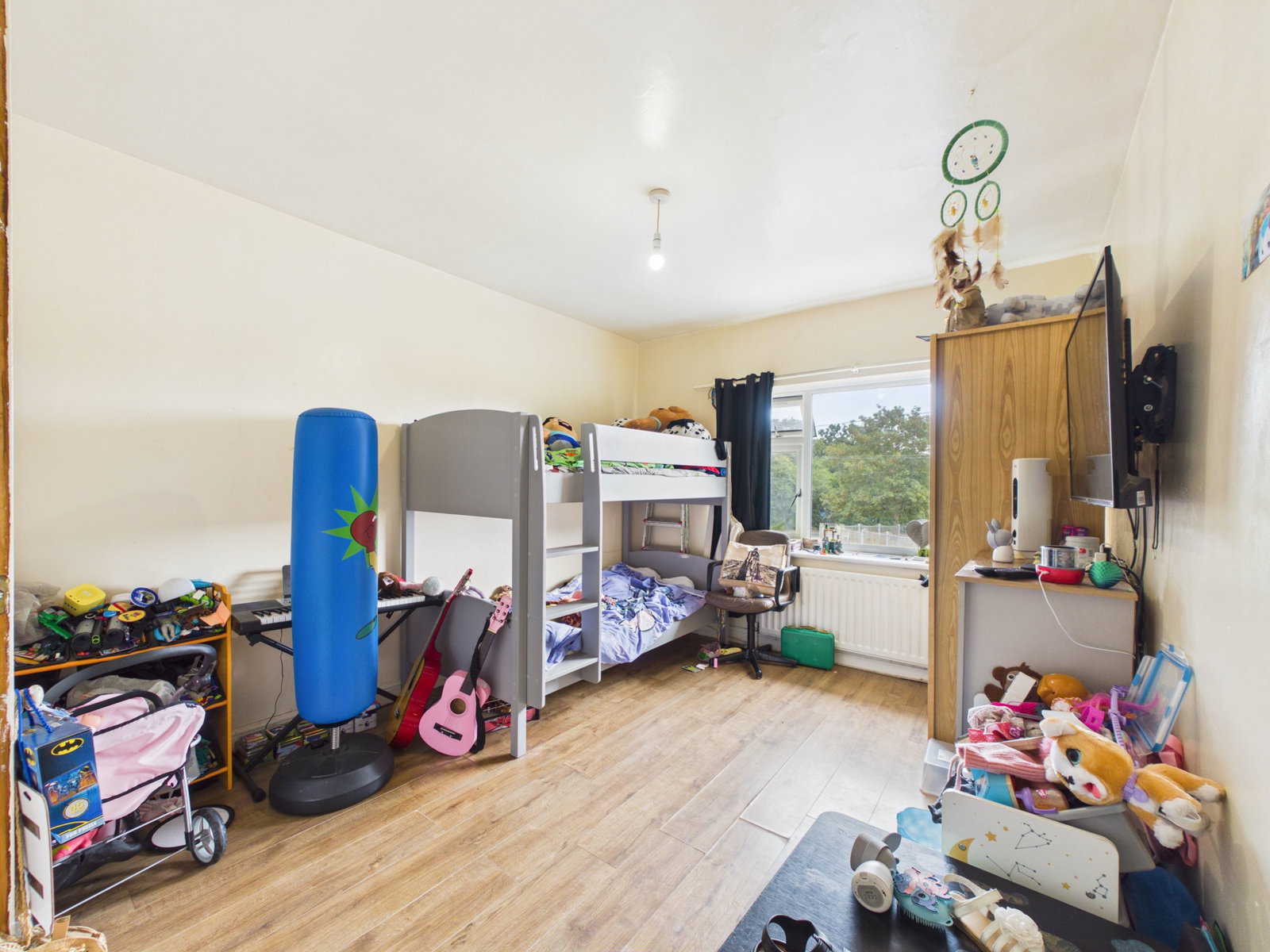 Semi Detached House for sale in Ramsgate, Newington, CT12