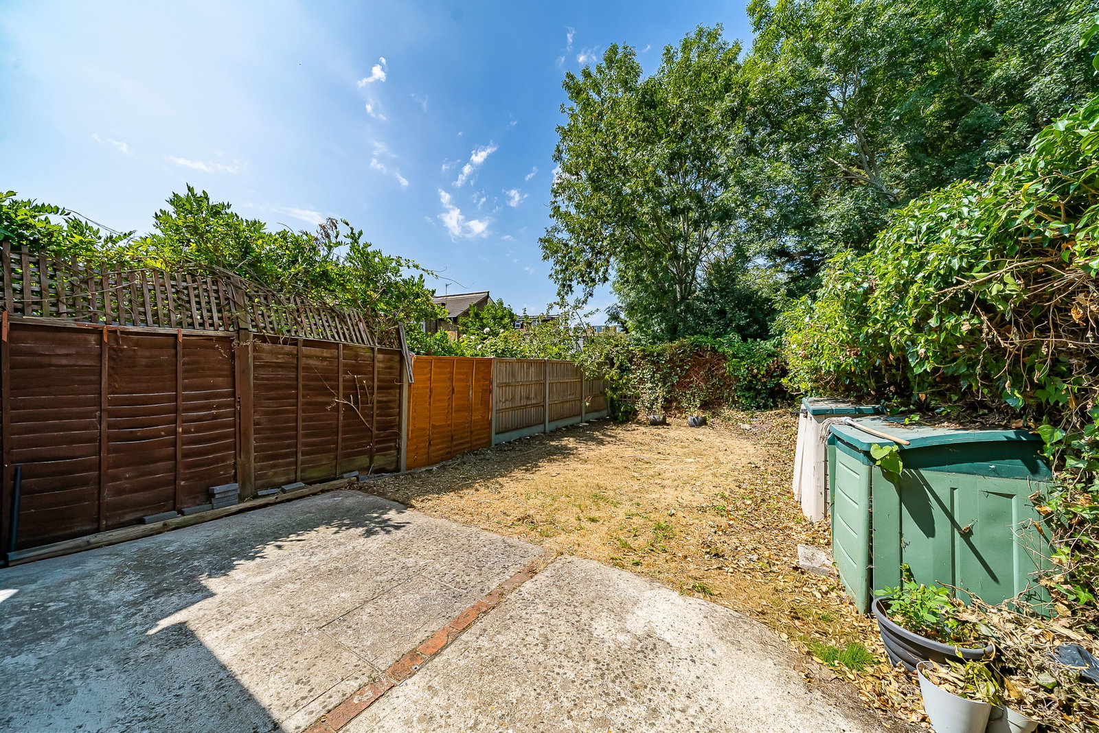 End Of Terrace House for sale in Croydon, Temple Road, CR0, 1440 m²
