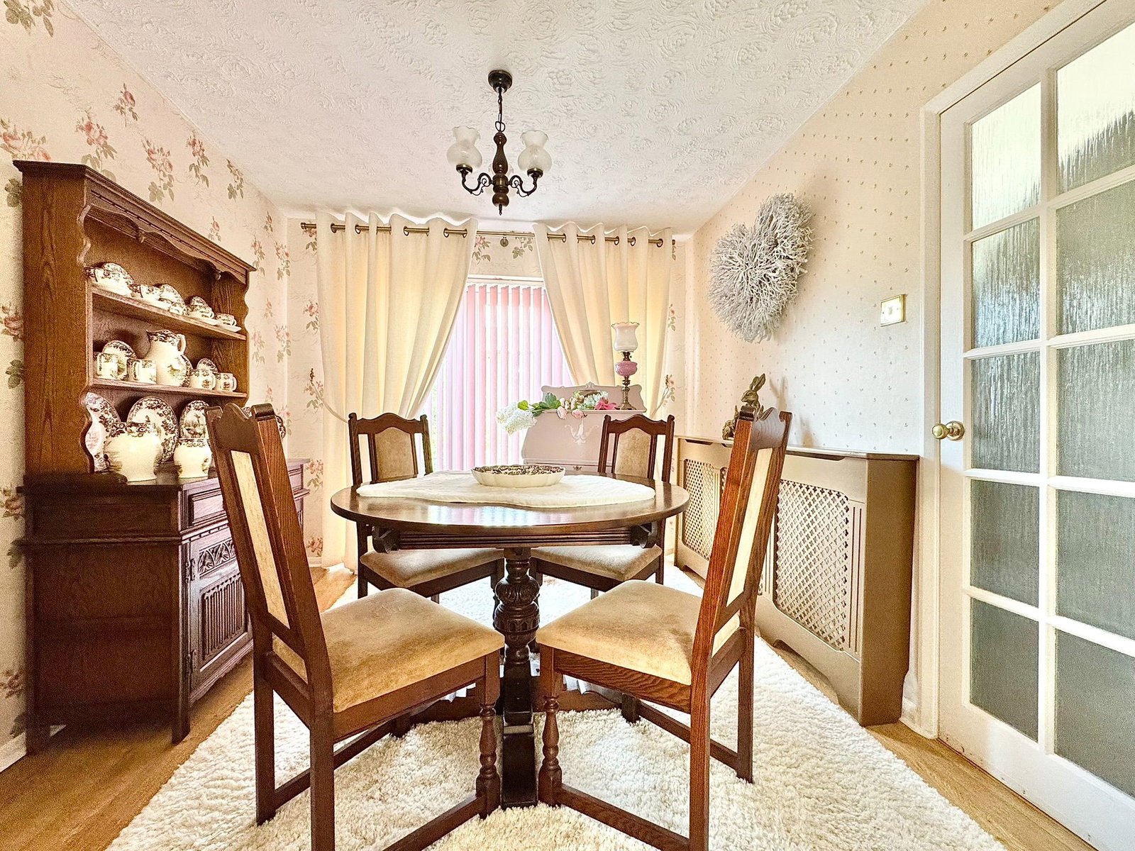 Semi Detached House in Banbury