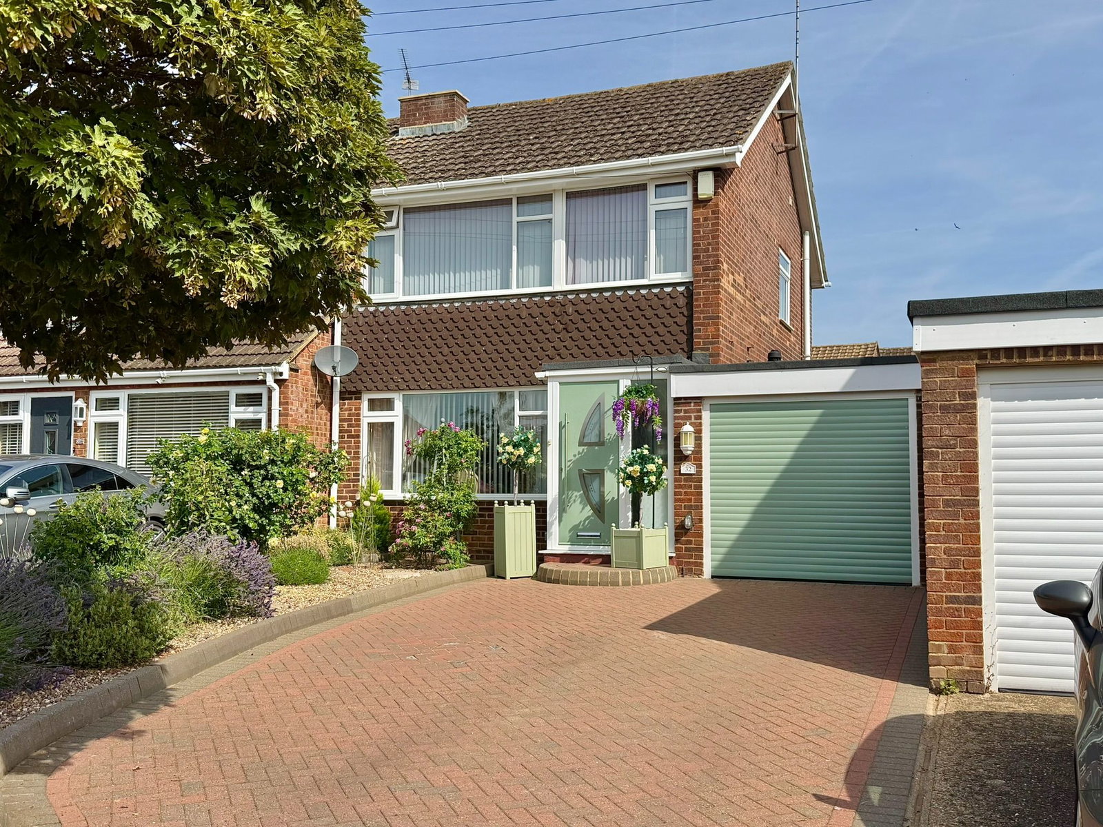 Semi Detached House in Banbury