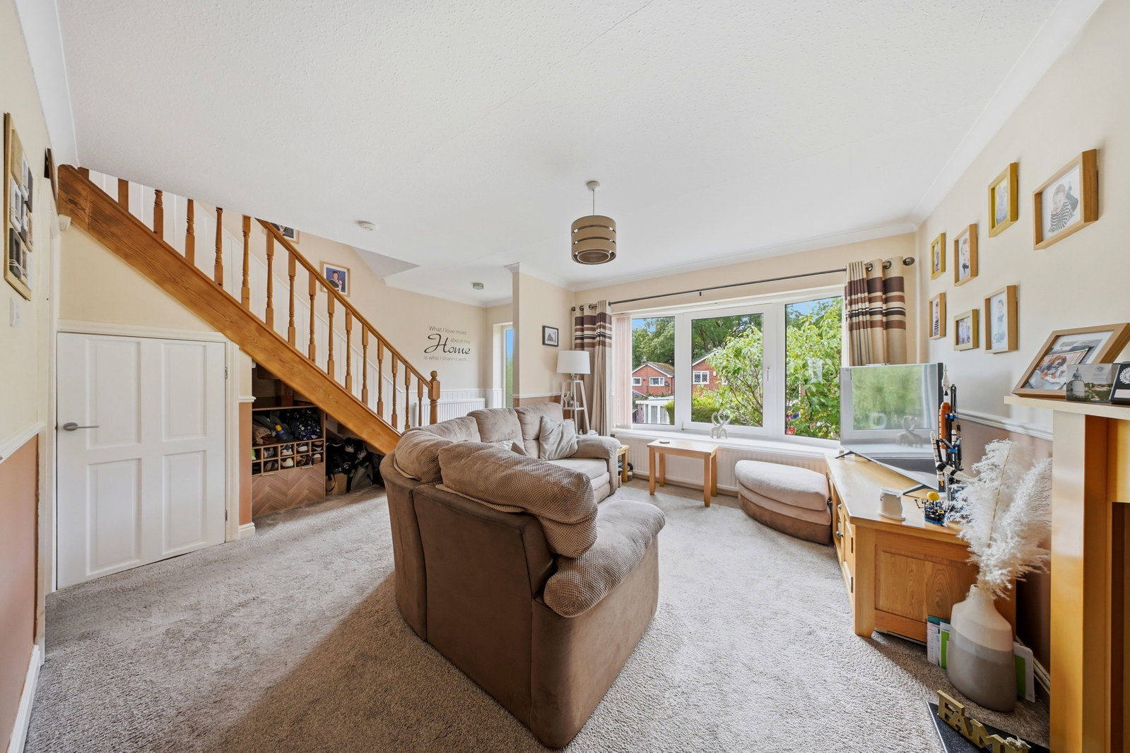 Semi Detached House in Burnley 2
