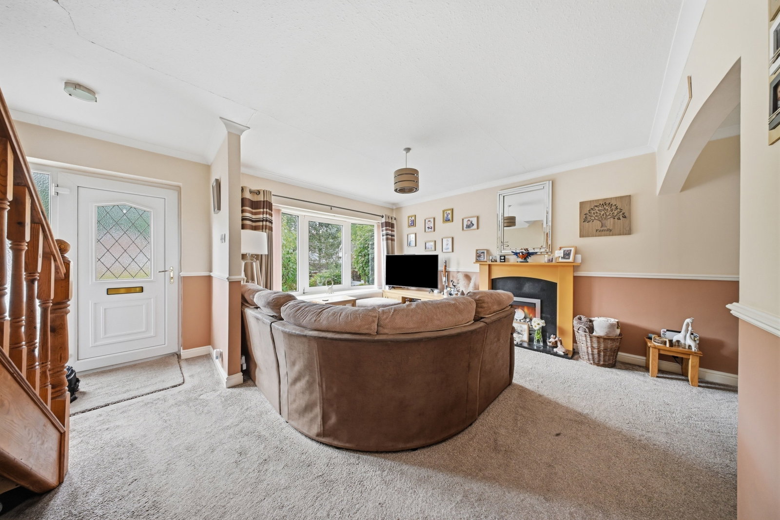 Semi Detached House in Burnley 4