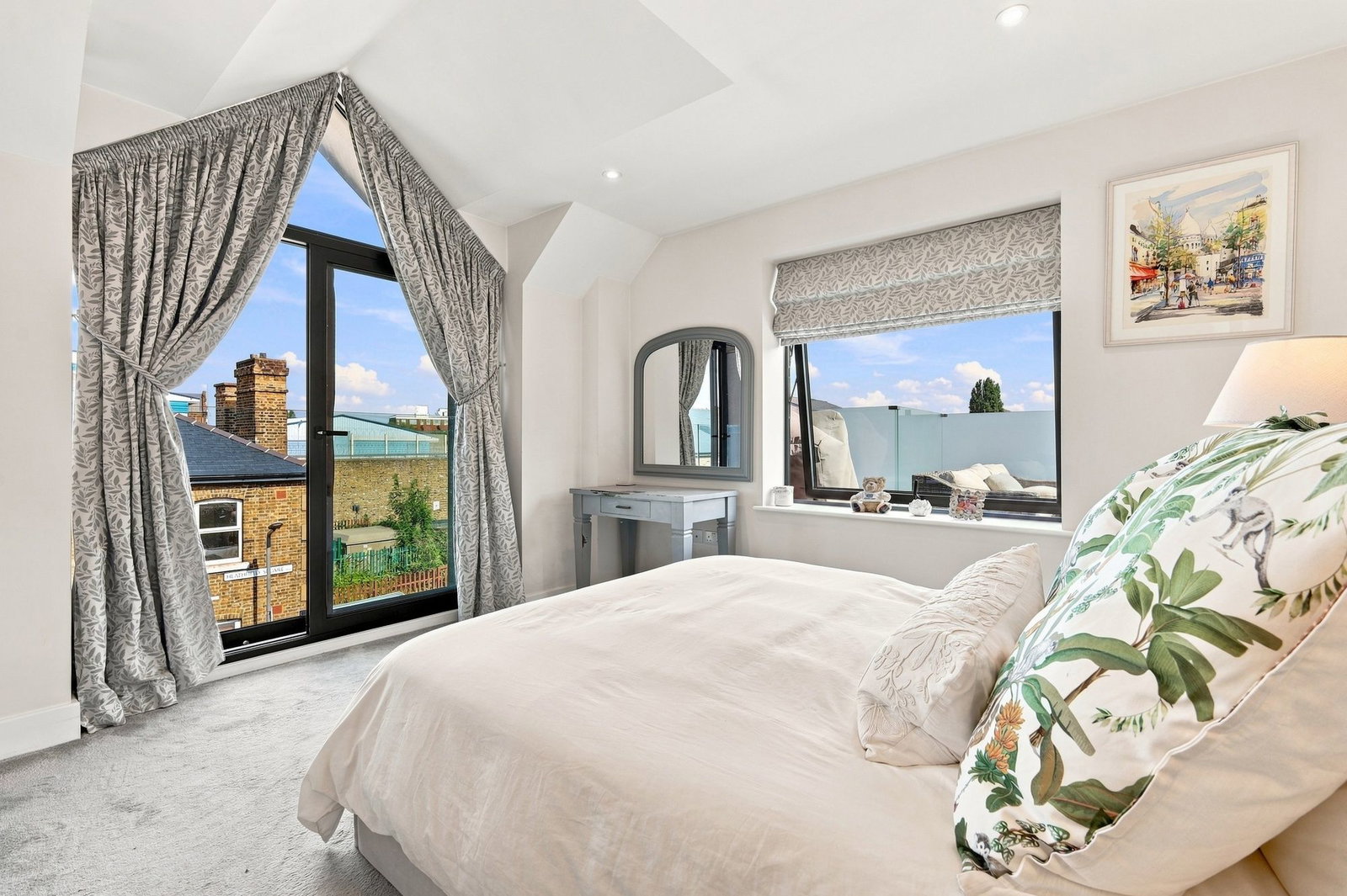 Apartment for sale in London, Phoenix Court, SW18