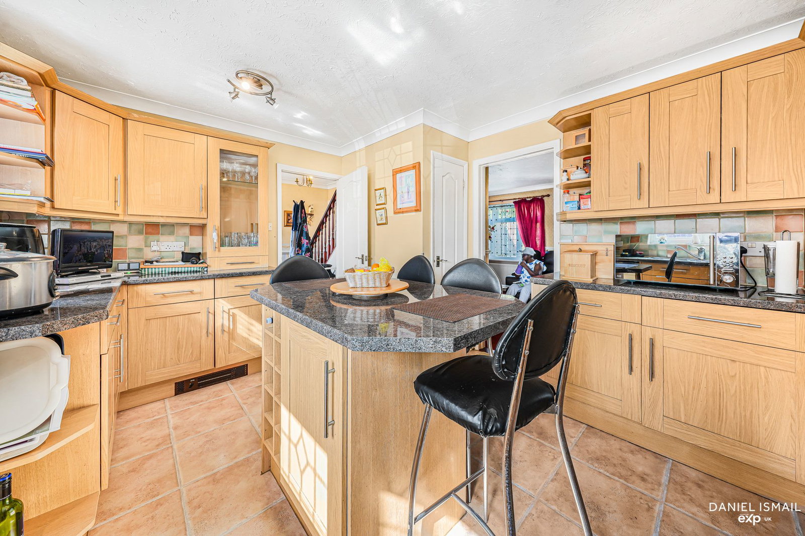 Semi Detached House in Basildon