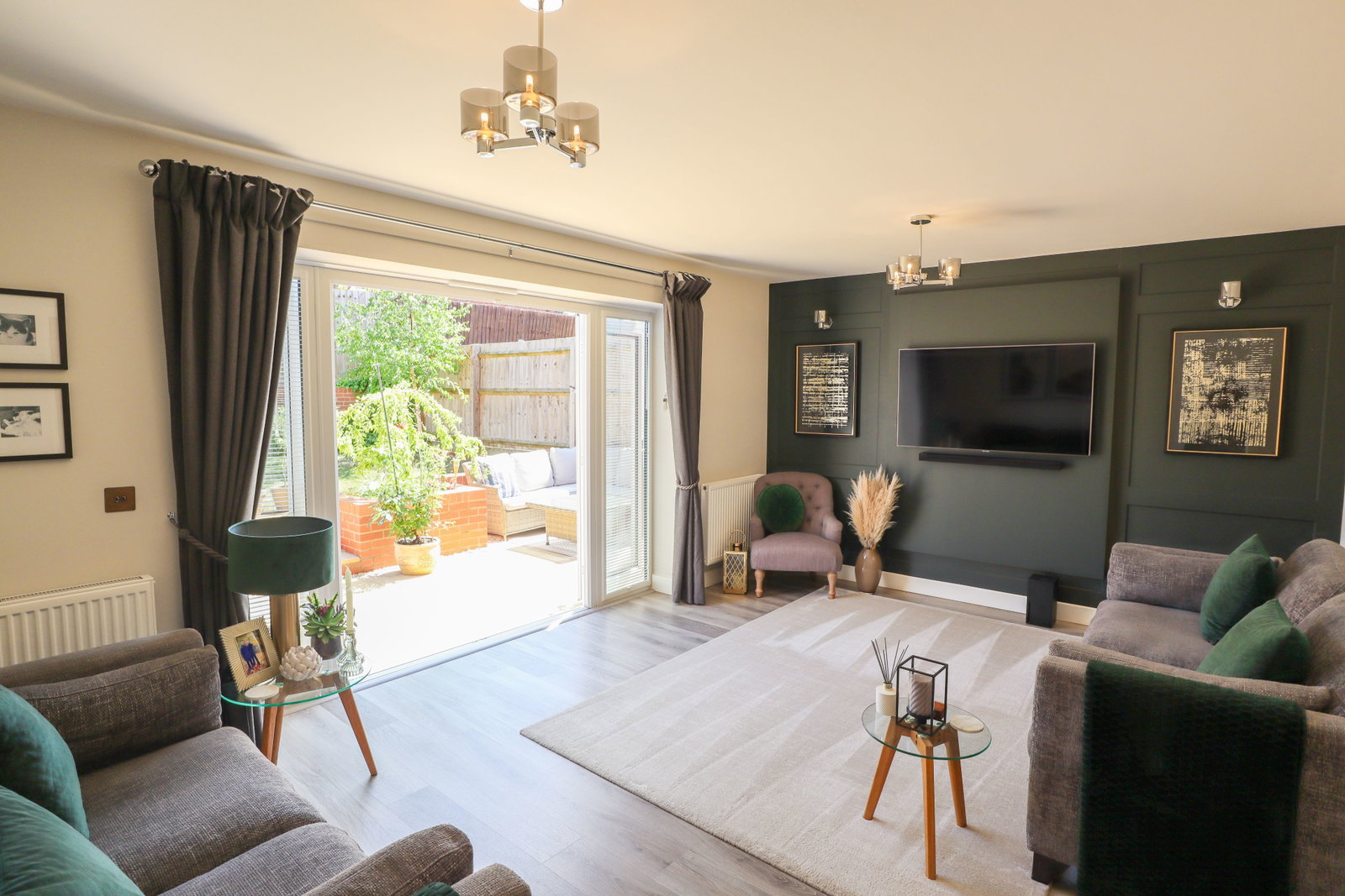 Detached House in Calne