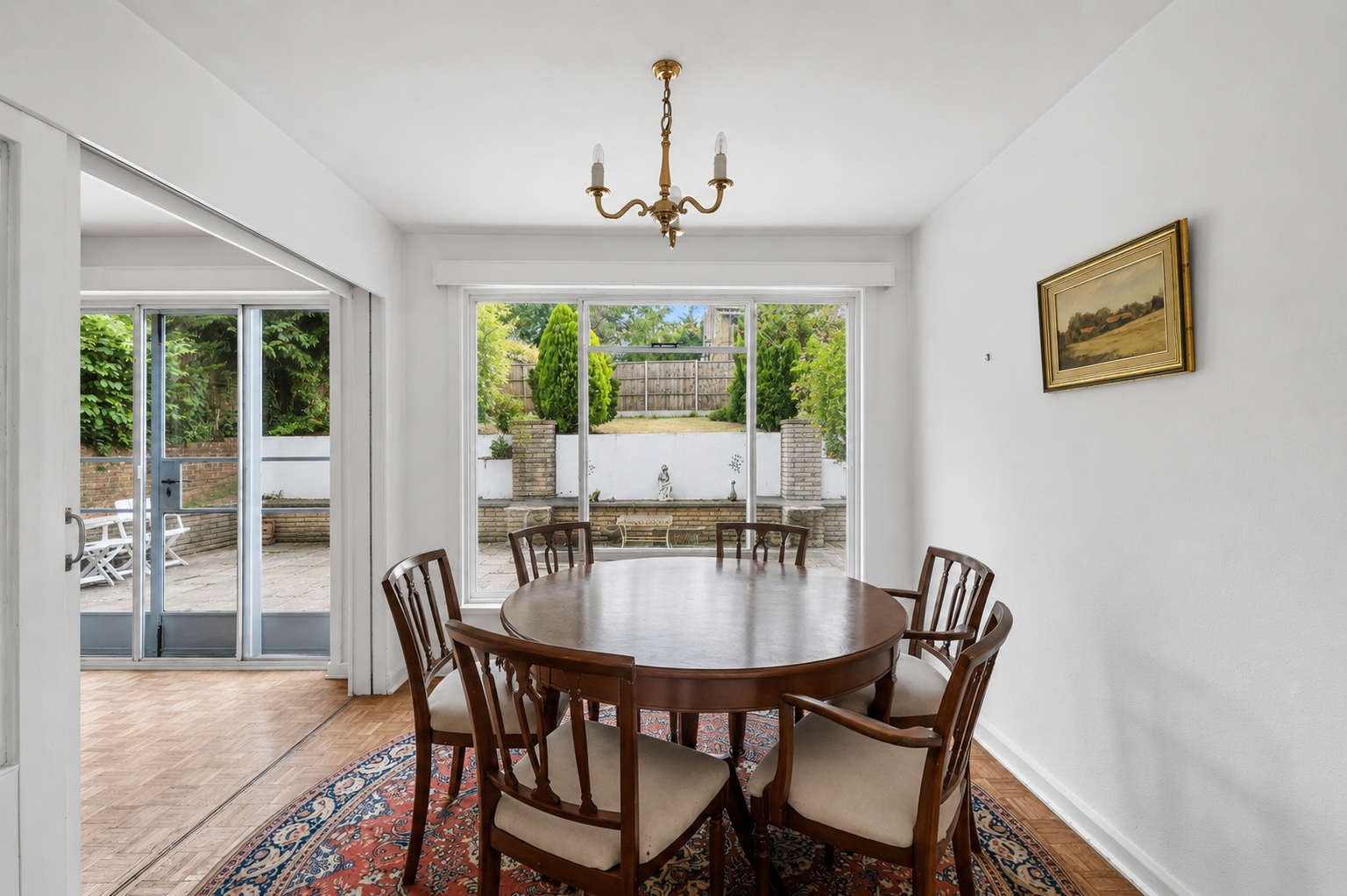 Detached House in Coulsdon