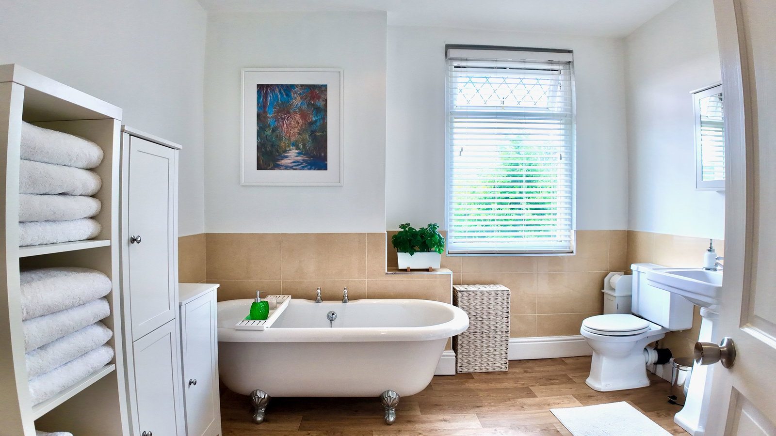 Semi Detached House in Blackwood 4