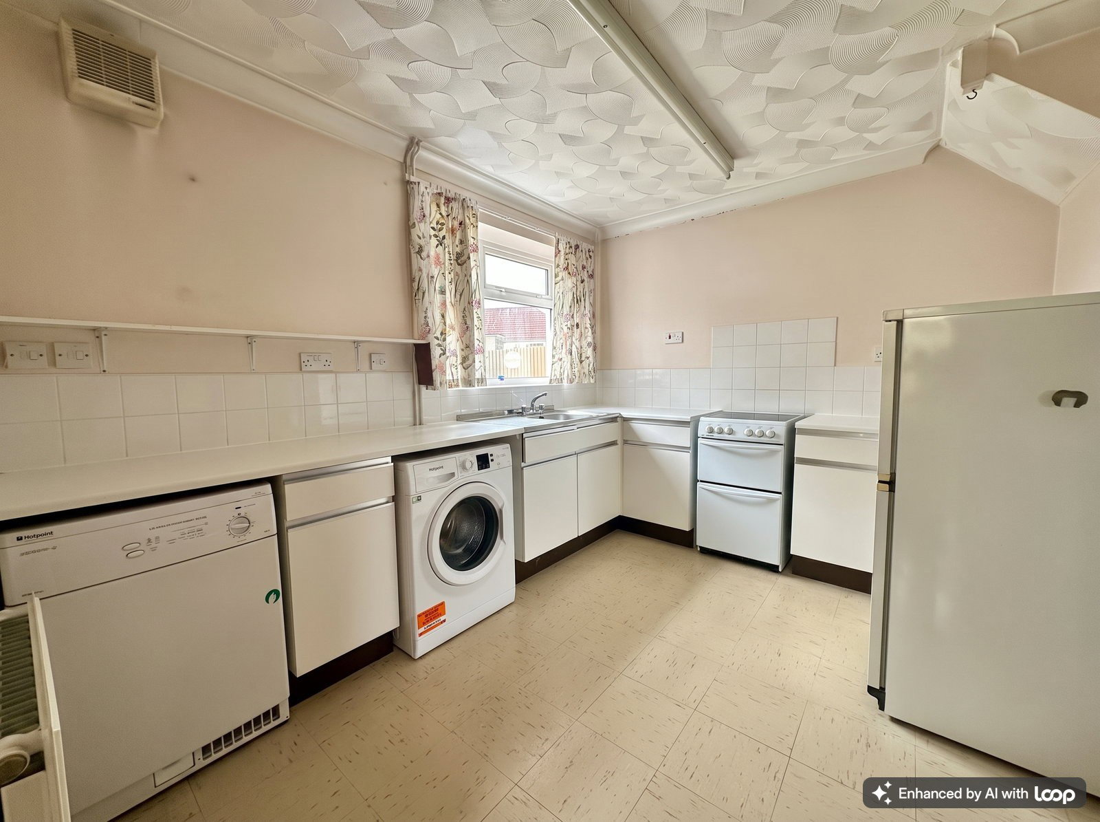 Semi Detached House in Pontypridd