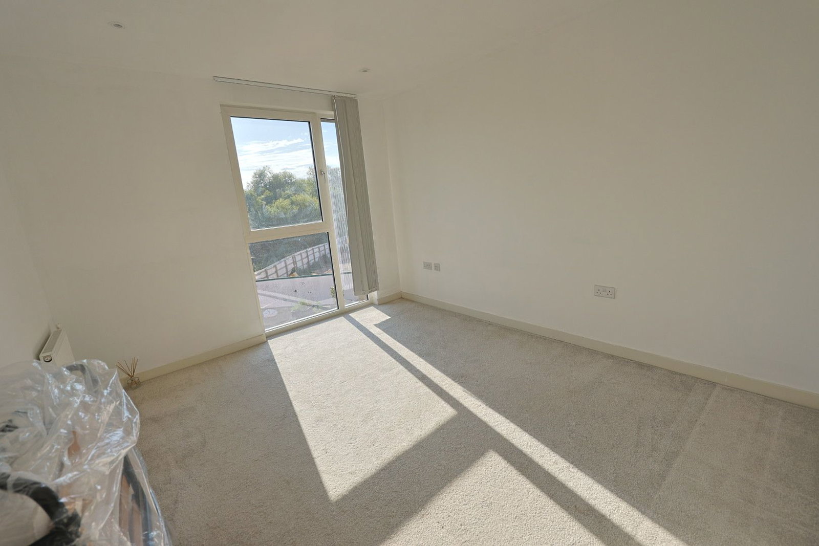 Flat for sale in London, Greenshank House, Moorhen Drive, London, NW9 7DS