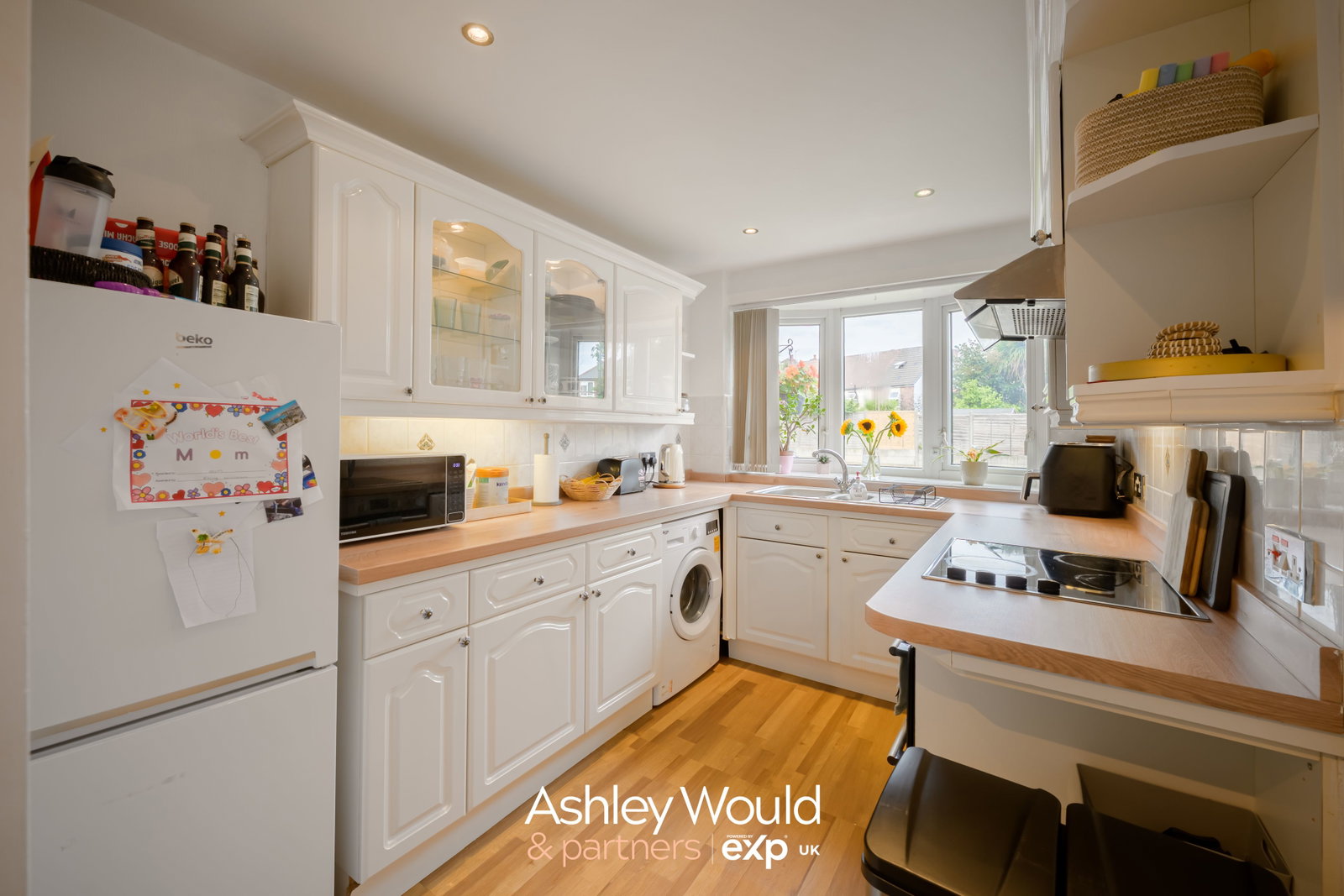 Semi Detached House for sale in Rowley Regis, Field View Drive, Rowley Regis, B65 0RH