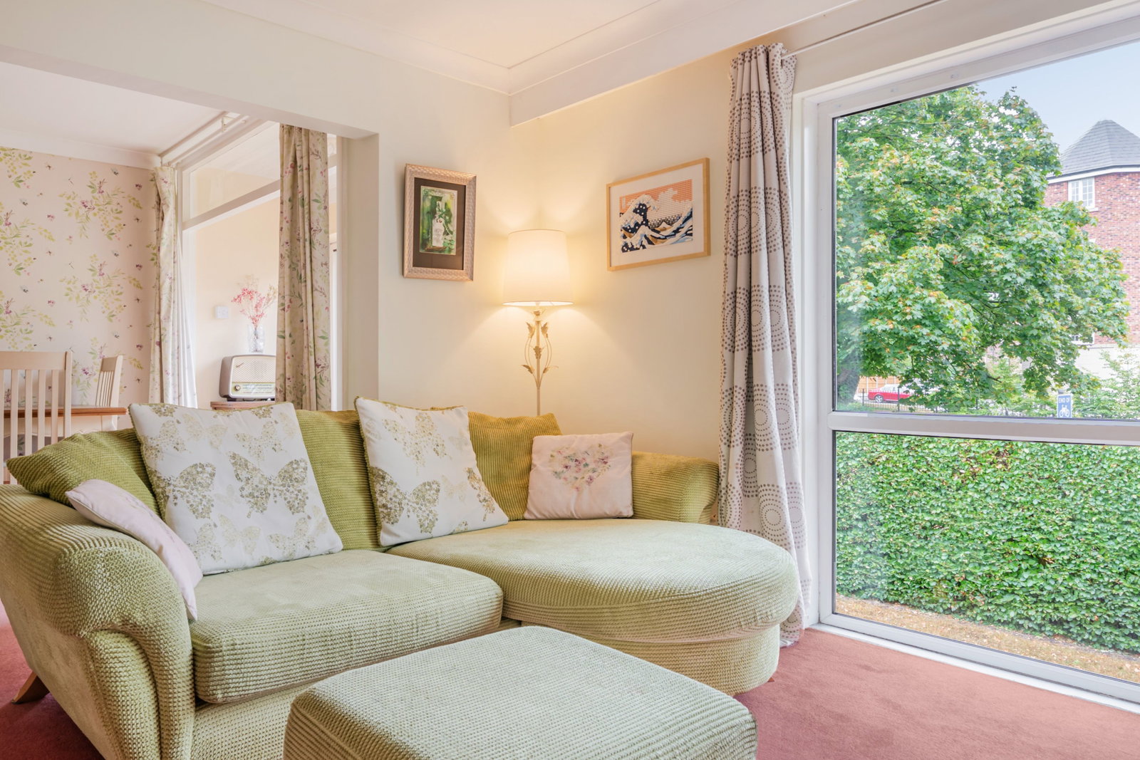 Flat for sale in York, Ashfield Court, Tadcaster Road, York, YO24, 891 m²