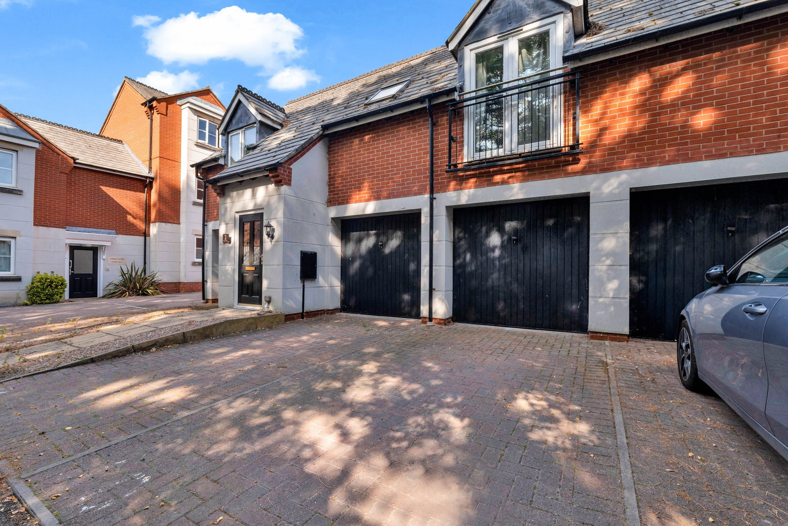 Town House for sale in Leicester, Hallfields Lane, Rothley
