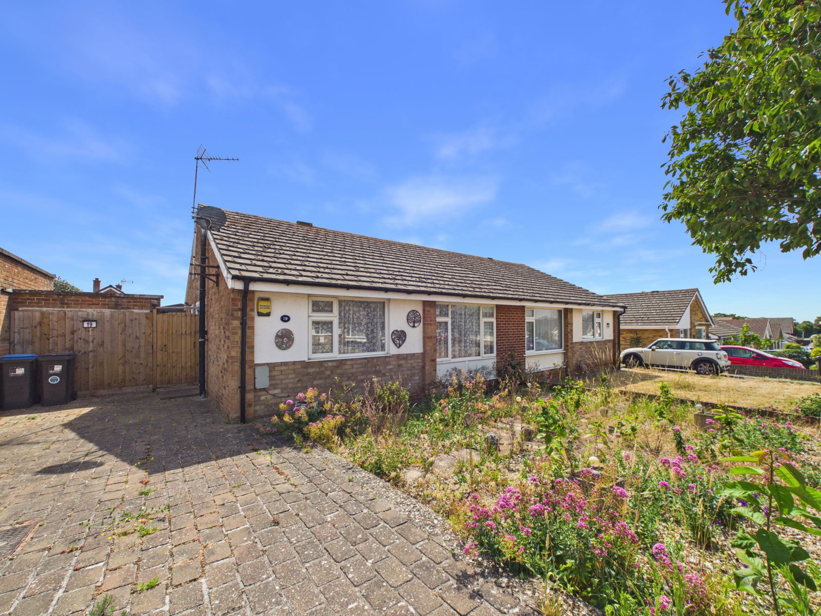Semi Detached Bungalow in Ramsgate