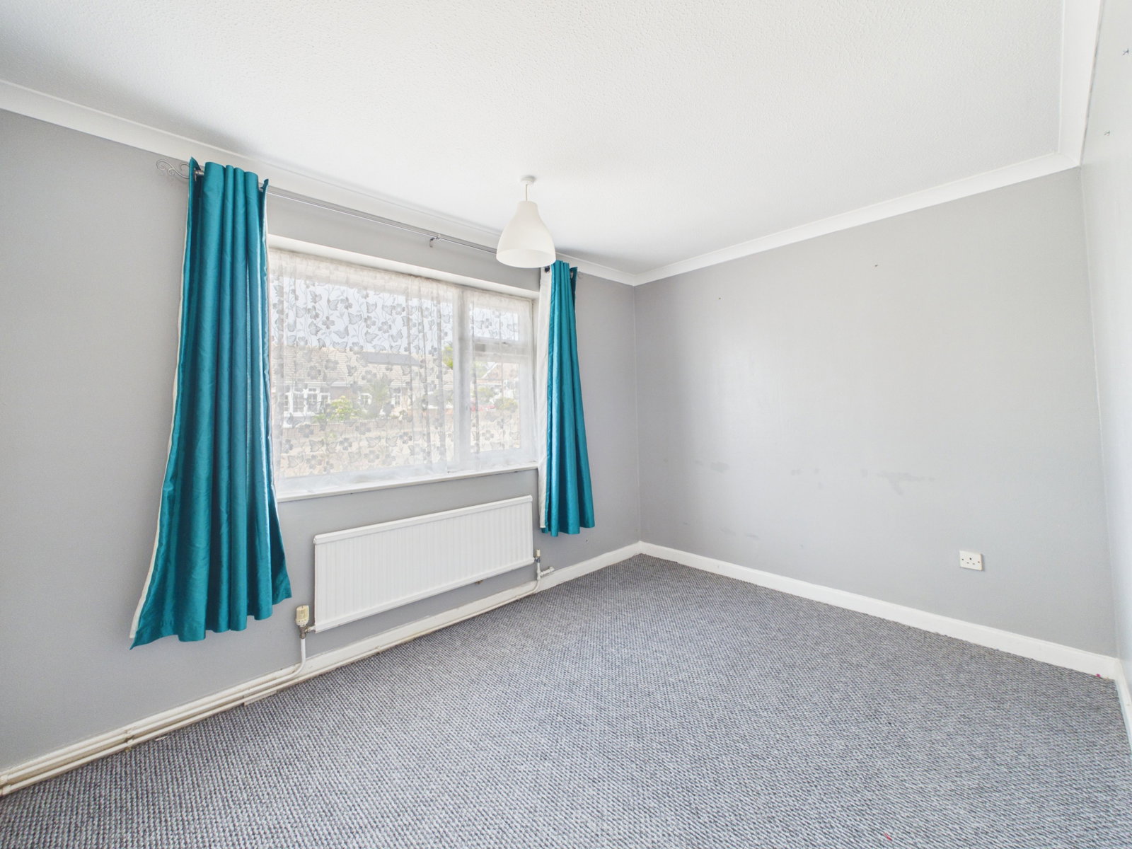 Semi Detached Bungalow in Ramsgate