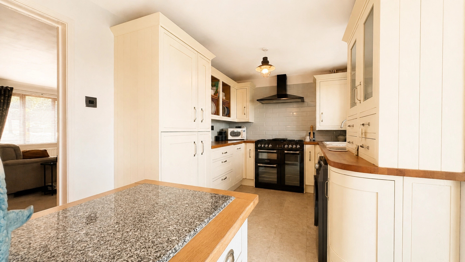Semi Detached House in Torquay