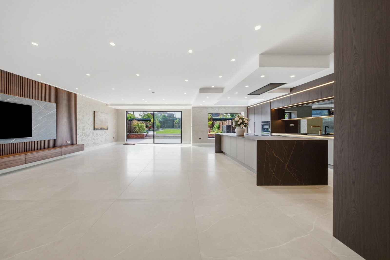 Detached House in Harrow