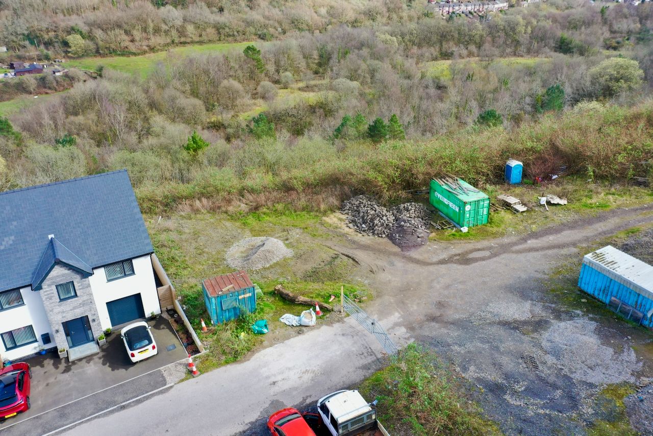 Land for sale in Blackwood, The Glade, Blackwood, NP12