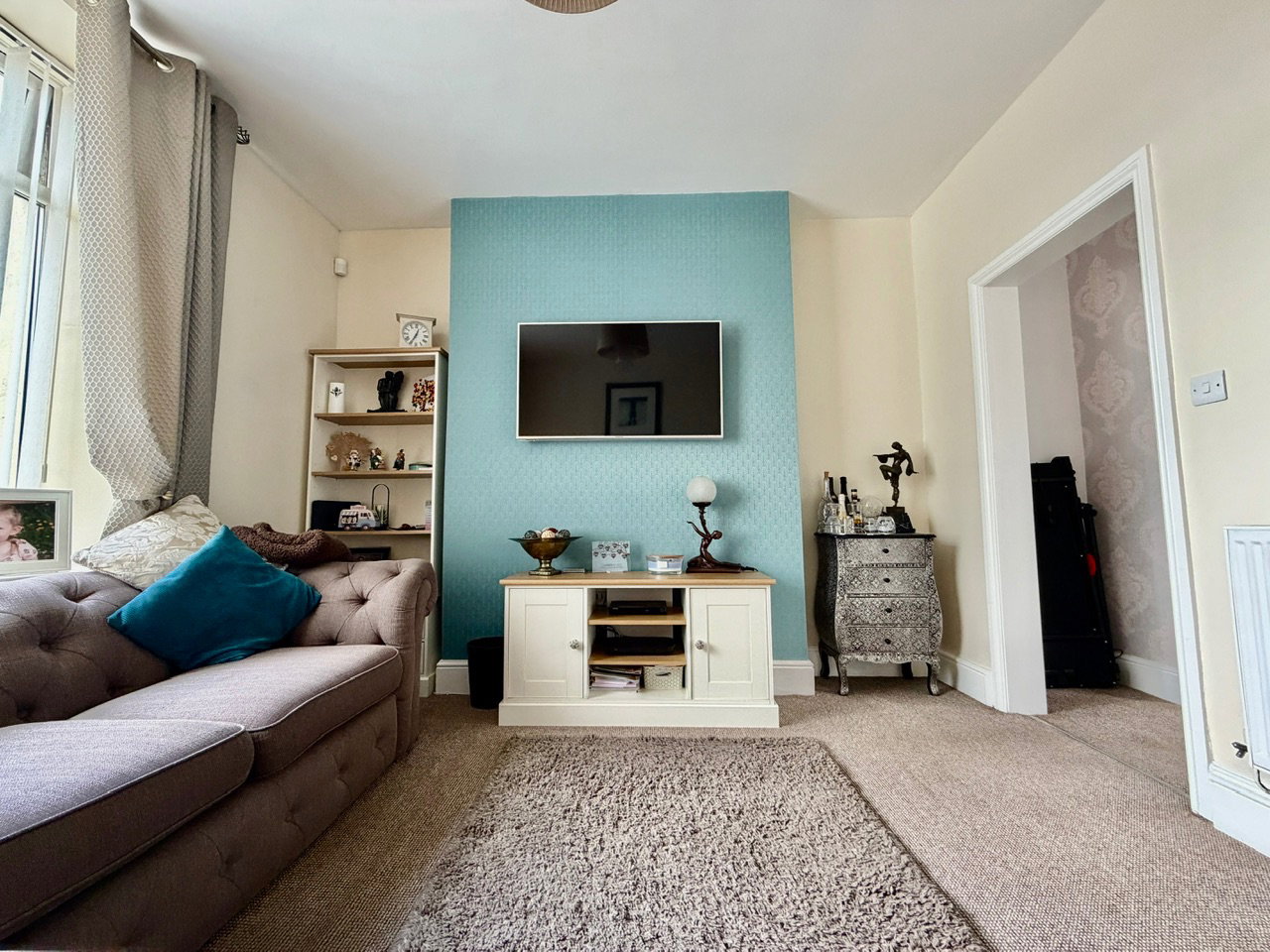 Semi Detached House in Blackwood 5
