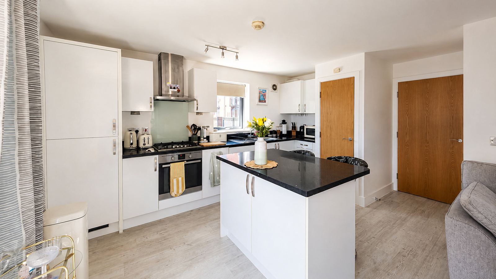 Flat in Swansea
