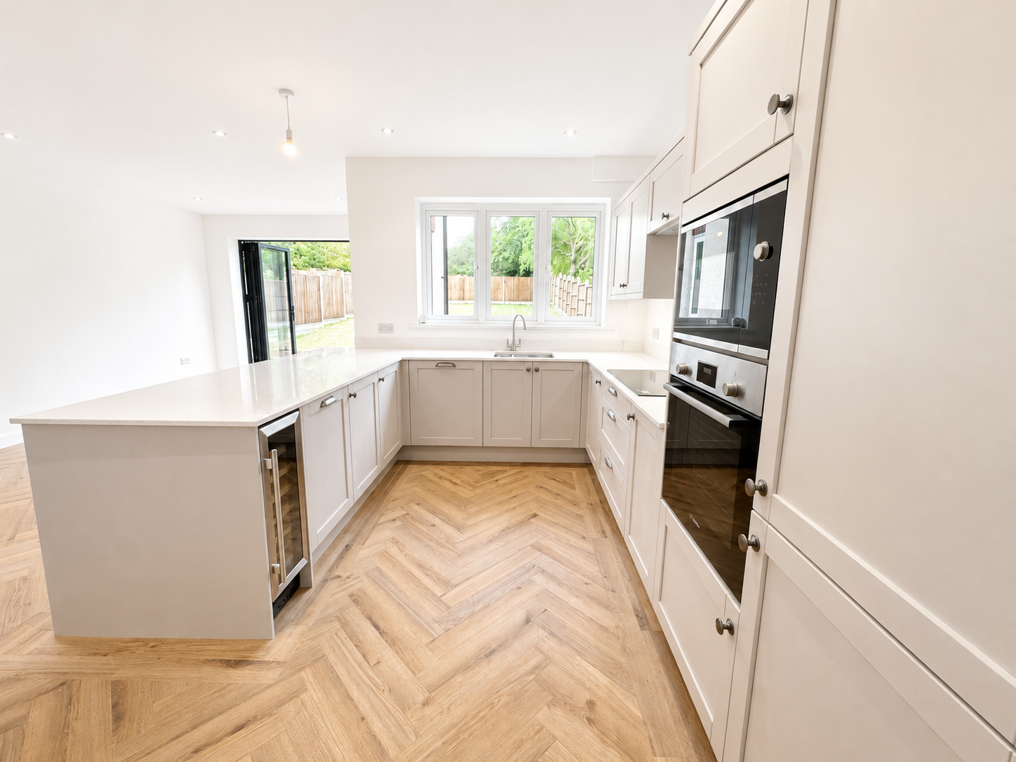 Detached House in Leicester 5