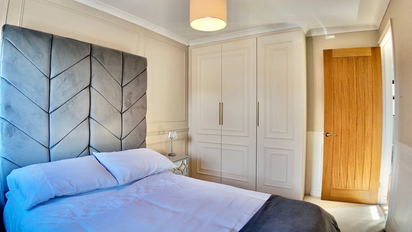 Detached House in Blackwood 5