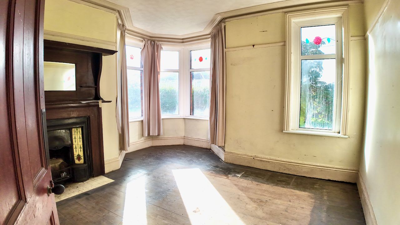 Detached House for sale in Cwmbran, Five Locks Road, Pontnewydd, NP44, 1465 m²