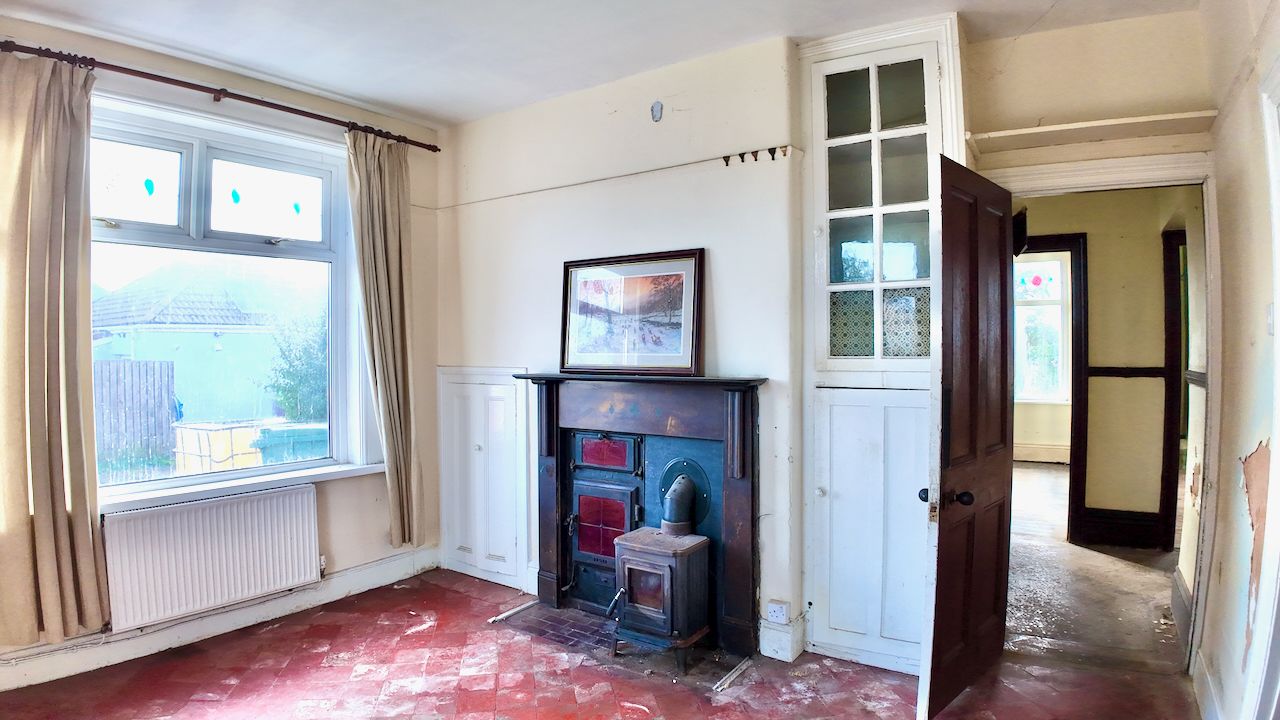 Detached House for sale in Cwmbran, Five Locks Road, Pontnewydd, NP44, 1465 m²