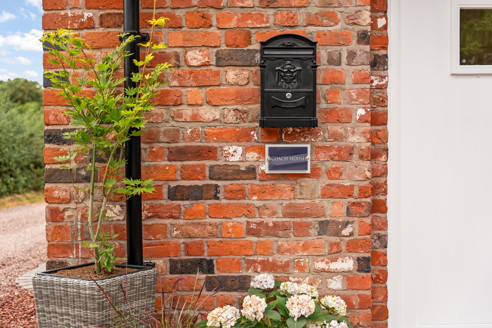 Coach House in Sandbach 4