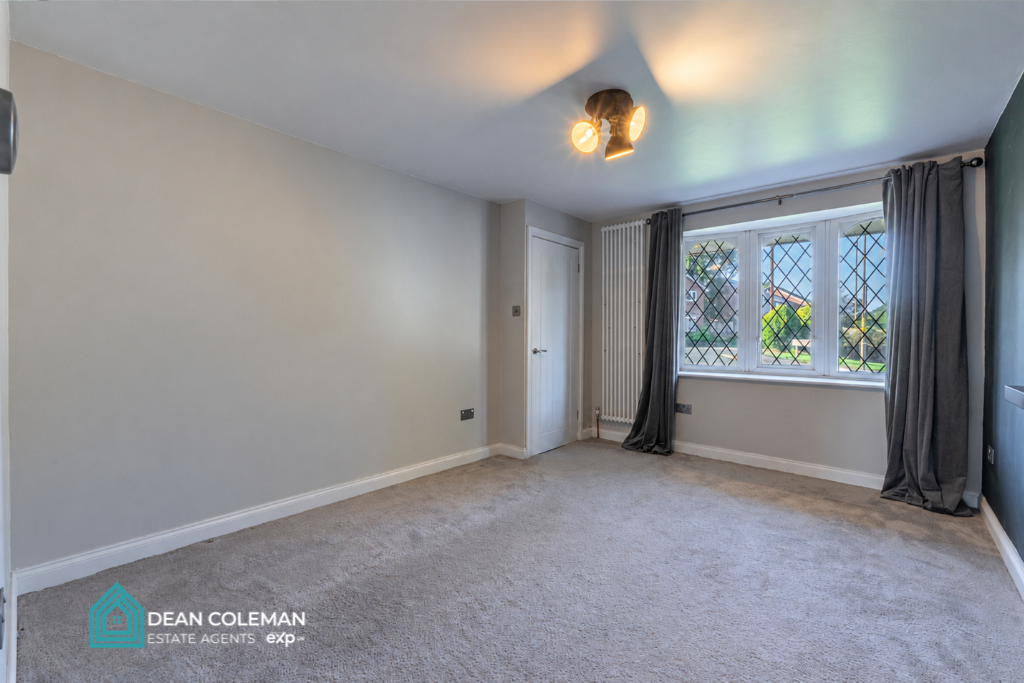 Detached House for sale in Birmingham, Open Field Close, Rea Valley, B31 3XH, 775 m²