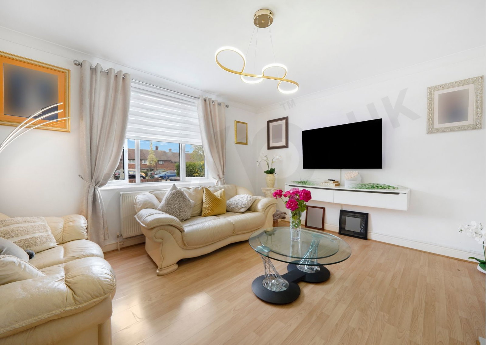 End Of Terrace House in Borehamwood