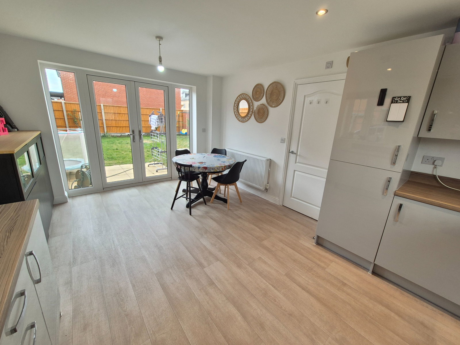 Detached House in Houghton Regis
