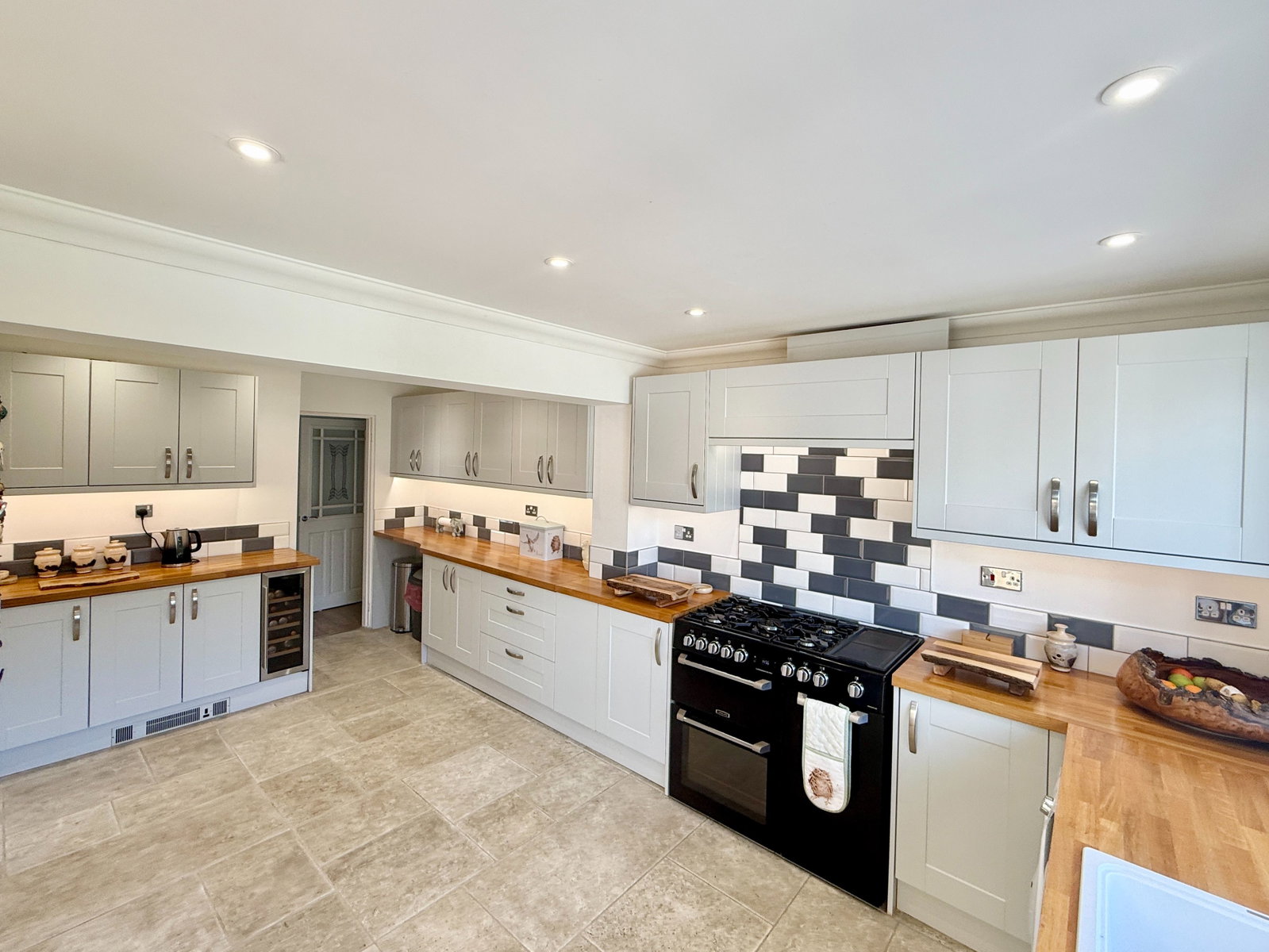 Bungalow for sale in Chelmsford, West Avenue, Mayland, Chelmsford, CM3 6AF