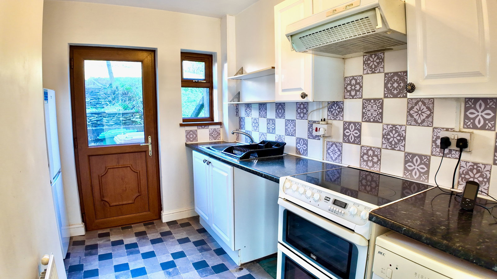 Terraced House in Blackwood 3