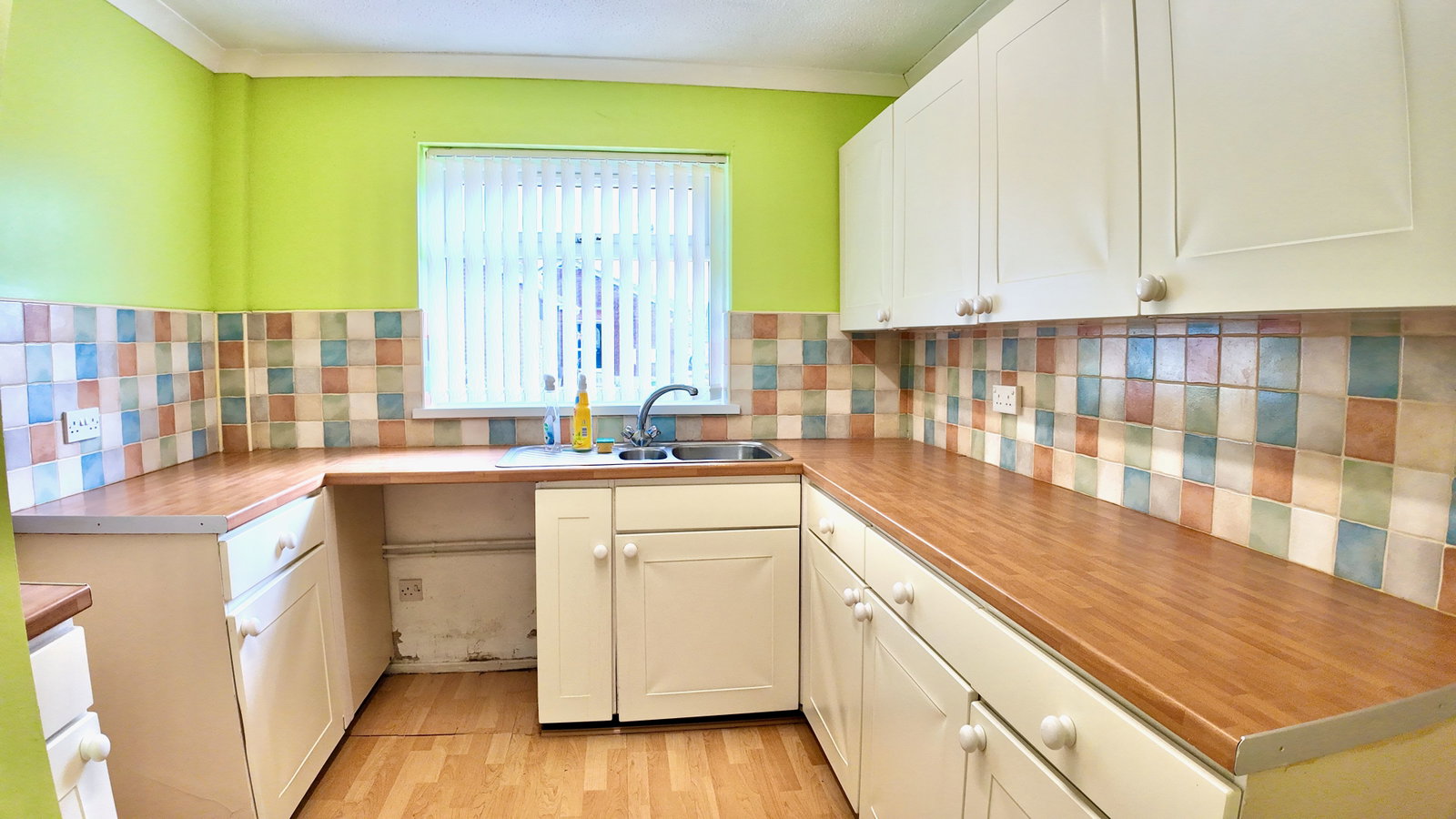Semi Detached Bungalow in Blackwood 3