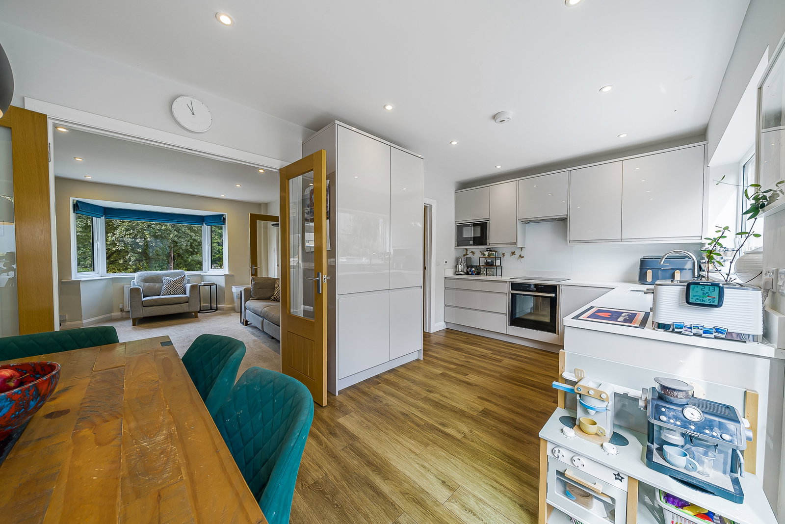 Semi Detached House for sale in Hemel Hempstead, East Flint, Hemel Hempstead, HP1, 1243 m²