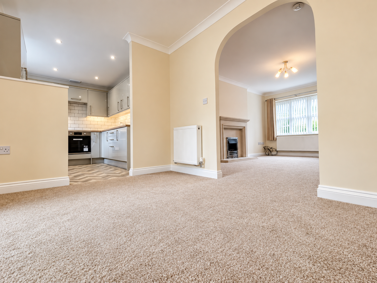 Semi Detached House for sale in Halifax, Oakwood Gardens, Halifax, HX2 8HB